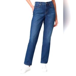 GLORIA VANDERBILT AMANDA JEANS. HIGH RISE. SIZE 10. COLOR WASH LIGHT BLUE. USED.